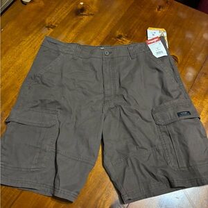 Wrangler Men's Dark Brown Cargo Shorts